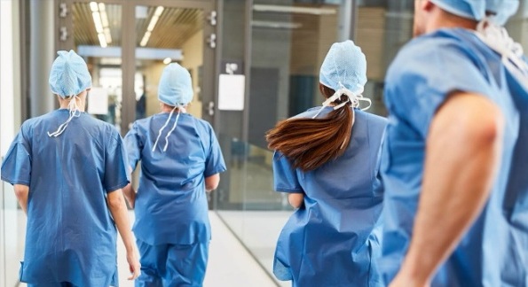 Uzman Hekime Başka Bir Uzmanlık Alanında İcap Nöbeti Tutturulabilir mi?